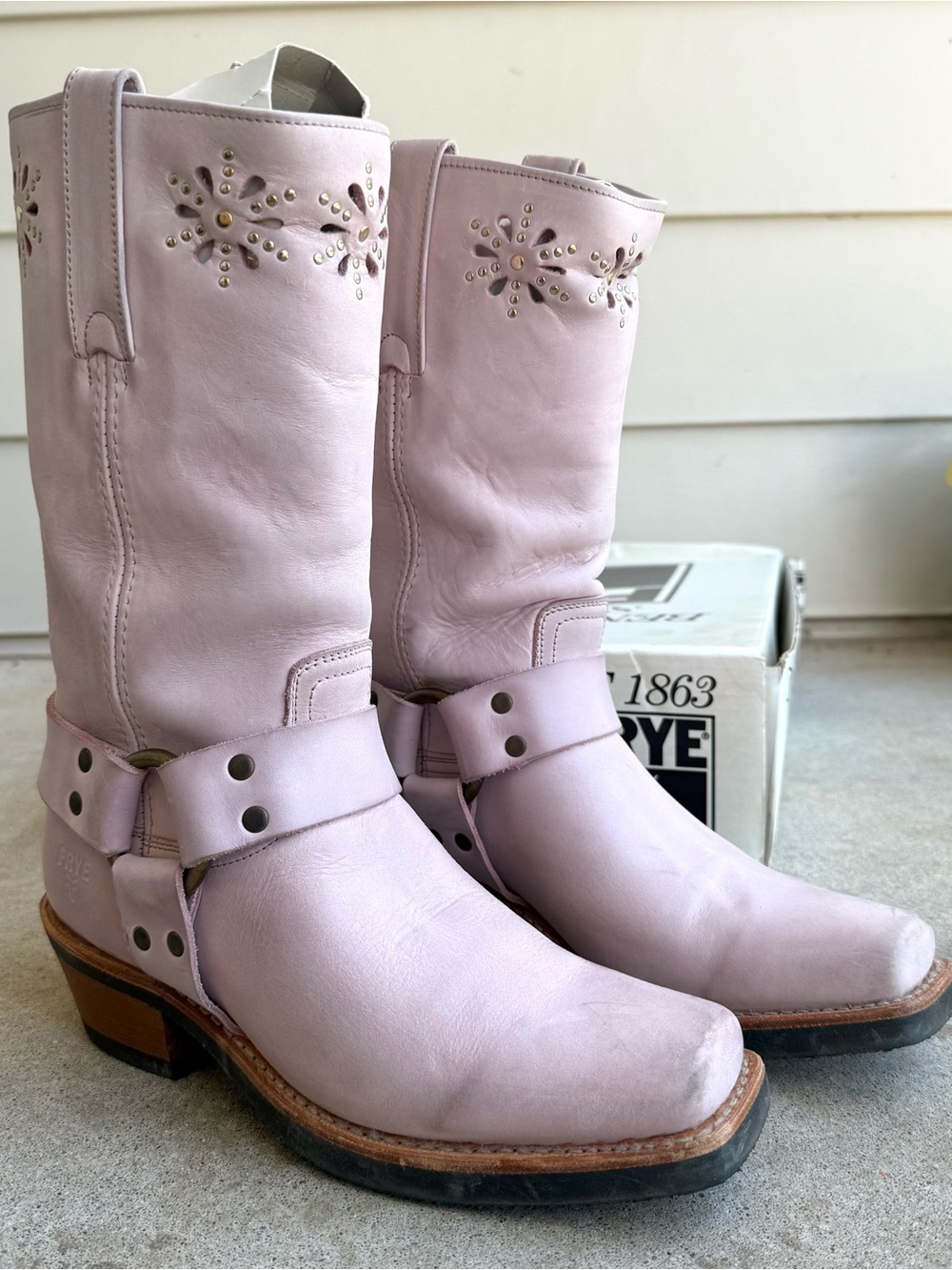 Rare Vintage FRYE Harness 12R Pink Floral Boots